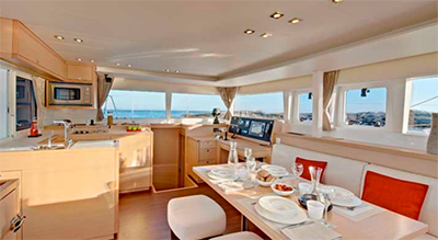 Lagoon 450 Indoor Dining